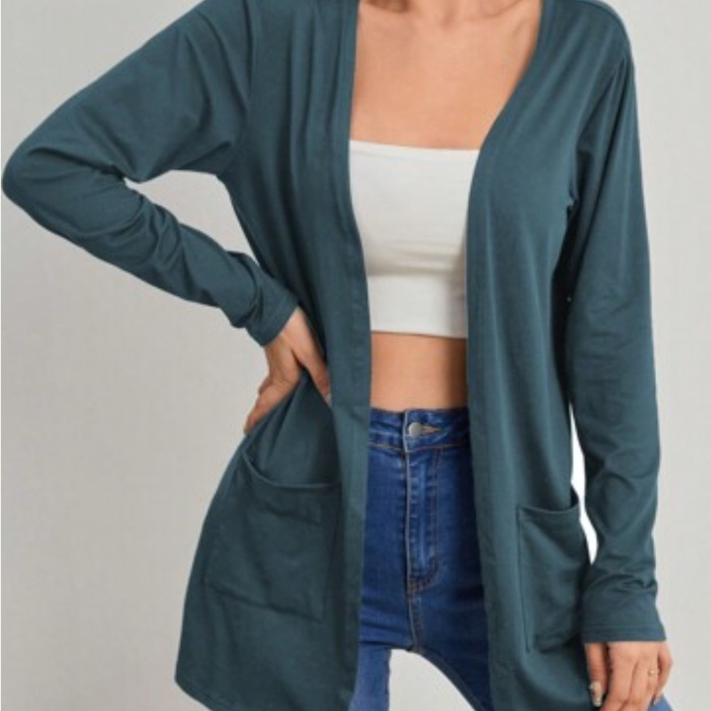 Sale 3/15. Cielo Blue Cardigan Sweater Lightweight Knit